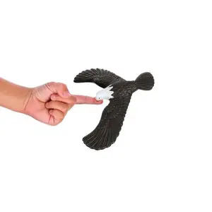 Balance Eagle Tabletop Figure Bird Toy Interactive Home Office Decor for Children's Entertainment and Family Bonding