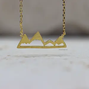 18K Gold Plated Mountain Cutout Pendant Necklace – Adventure-Inspired Jewelry for Outdoor Lovers