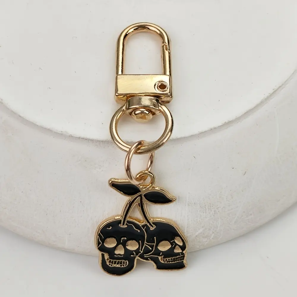 1/20pcs Gothic Cherry Skull Keychain – Golden-Tone Zinc Alloy Pendant with Black Enamel Skulls & Cherry Design, Men’s Car Key Accessory, Backpack Charm, Key Charms, Gift for Halloween or Birthdays, Bag Accessory