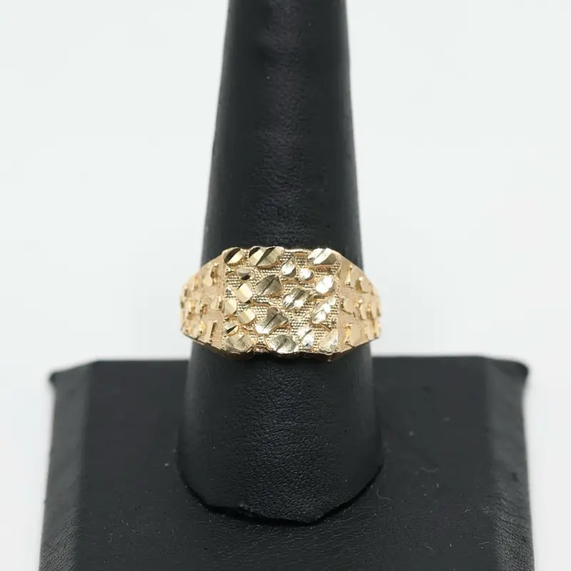 14K Gold Men’s Nugget Ring 14K Gold Men’s Nugget Ring