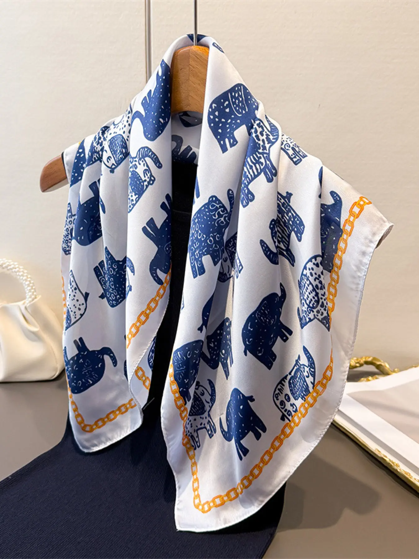 Cute Animal Cartoon Elephant Print Multifunctional Square Towel, Ideal for Daily Use, Office, Vacation, Spring Summer Accessory
