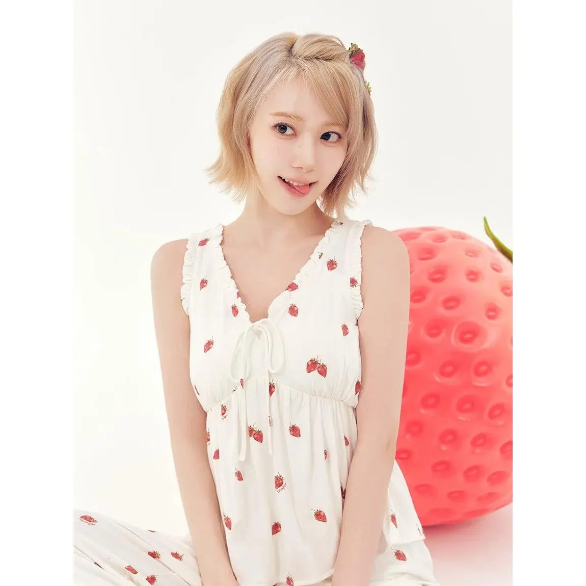 Strawberry Tank-top With Built-in Bra