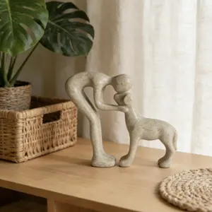 Modern Minimalist Human & Dog Friendship Sculpture, Realistic Pet Lover Gift, Handmade Home Office Decor, No Power Needed, Multi-Functional Tabletop Display, Sculpture Desk Decor