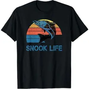 Snook Fishing Retro Vintage Style Jumping Saltwater Snook T-Shirt