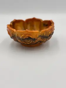 Handmade Amber Resin Bowl – Scalloped Trinket Dish, Decorative Catchall, Unique Home Decor Gift