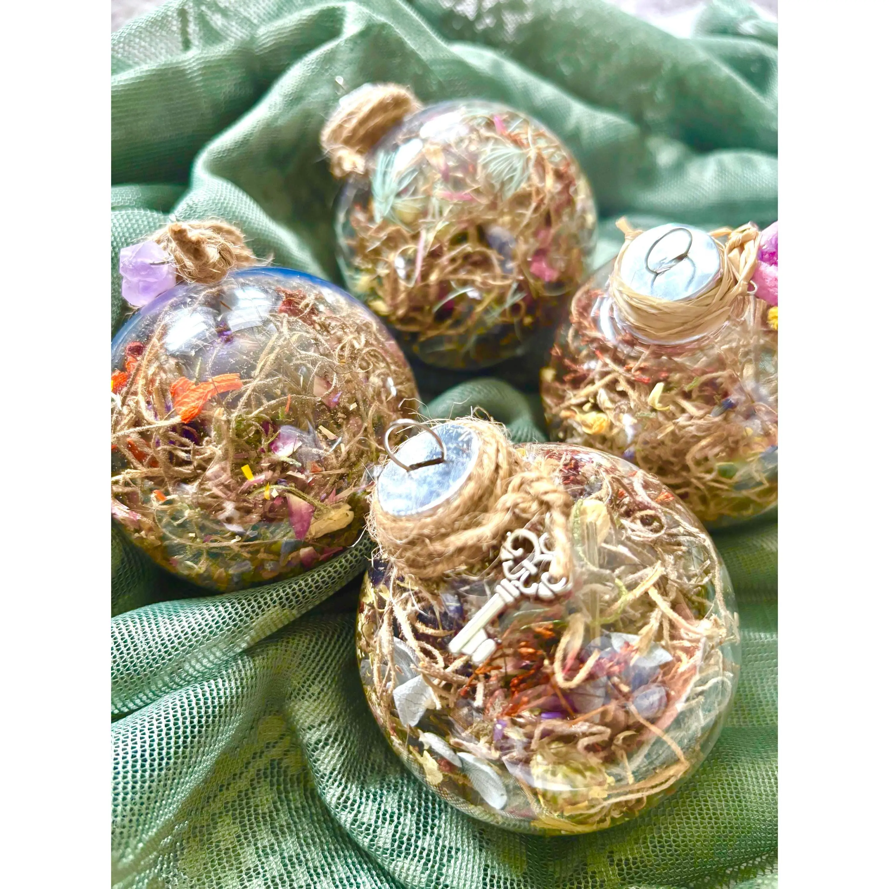 Wild Meadow Ornaments (Set of 4) – Boho Holiday Decorations, Christmas Ornaments, Ornaments for Gift, Witchy Ornaments, Natural Ornaments