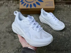 Ultra Light Breathable Mesh Training Shoes for Daily Workout