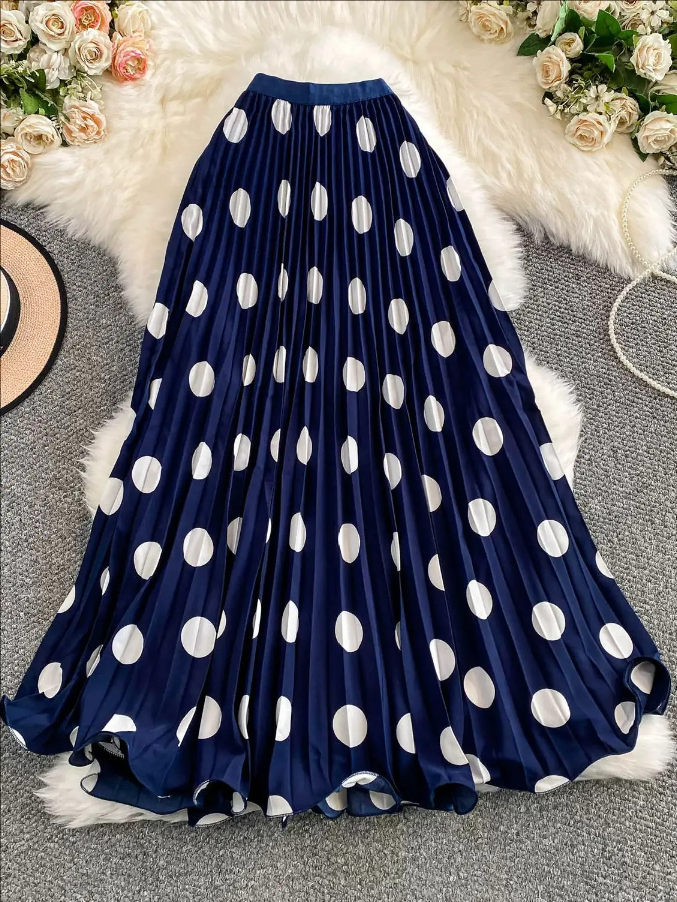 Women's Casual Fit Pleated Skirt, Polka Dot Pattern, Perfect for Commuting and Parties, Stylish Half-Length Skirt for Daily Wear, Bottoms, Boho Casual Skirts