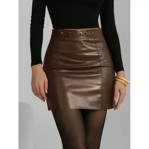 Women's Red Metallic Buckle Decor PU Skirt, Versatile