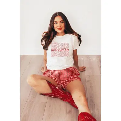 トップス jennie Ruby Red Eye Baby Tee 🎀 JENNIE SUMMER MERCH
