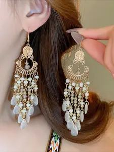 A pair of water drop tassel fashion earrings, High Quality Earrings, simple and fashionable ethnic style, suitable for daily life and banquets