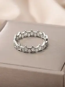 Stainless Steel Star Ring, Durable & Elegant Design, Perfect Fashion Accessory for All Occasions, Long-Lasting Shine