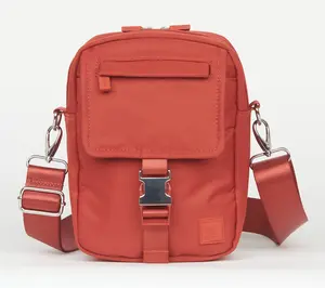 IHKWIP The Clip it Crossbody