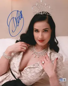 Dita Von Teese Authentic Autographed 11x14 Photo #27