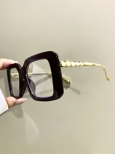 Unisex Retro Fashion Square Metal Frame Glasses, Stylish Square Frames, Large Oversized Eyewear for Men & Women, Stylish Vintage Design
