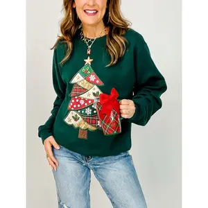 Patchwork Christmas Tree Graphic Sweatshirt