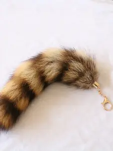 Exquisite niche personalized fashion style simulation leopard print gradient plush animal tail pendant, Bag Charm Keychain, lightweight and easy to carry, can be used as a bag pendant, key pendant, suitable for daily commuting and shopping wear