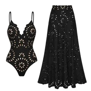 Women's Solid Color Hollow Out Scallop Trim One-piece Swimsuit, High Stretch Sexy Casual Adjustable Spaghetti Strap Backless Sleeveless Swimwear for Beach Holiday Vacation, Ladies Swimsuit for All Seasons