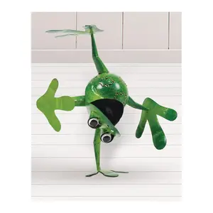 Sunset Vista Designs "Izzy", Frog Sculpture