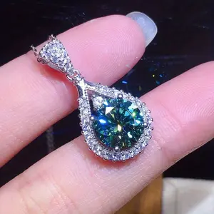 Trendy 925 Silver Plated Round Cut Emerald Gemstone Pendant Necklace For Women Wedding Party Necklace