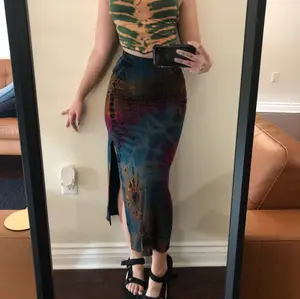 Glinda Skirt - Womenswear Spandex Bottom, Medium Fit, Tie Dye Pattern, Stretchy and Thick Fabric, Ideal for Casual Wear