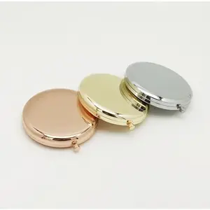 Espejo de Bolso Compact Mirror with Crystal Clear Reflective Surface Durable Plastic Casing for On-The-Go Touch Ups & Travel Friendly Design Gold