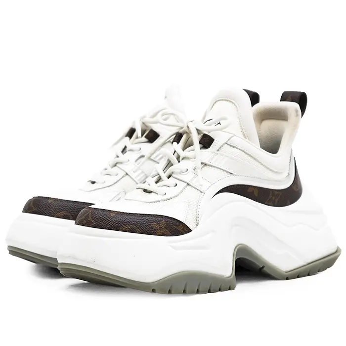 Pre-owned Louis Vuitton Canvas Small Leather Goods Archlight 2.0 Leather Mesh Monogram Sneakers