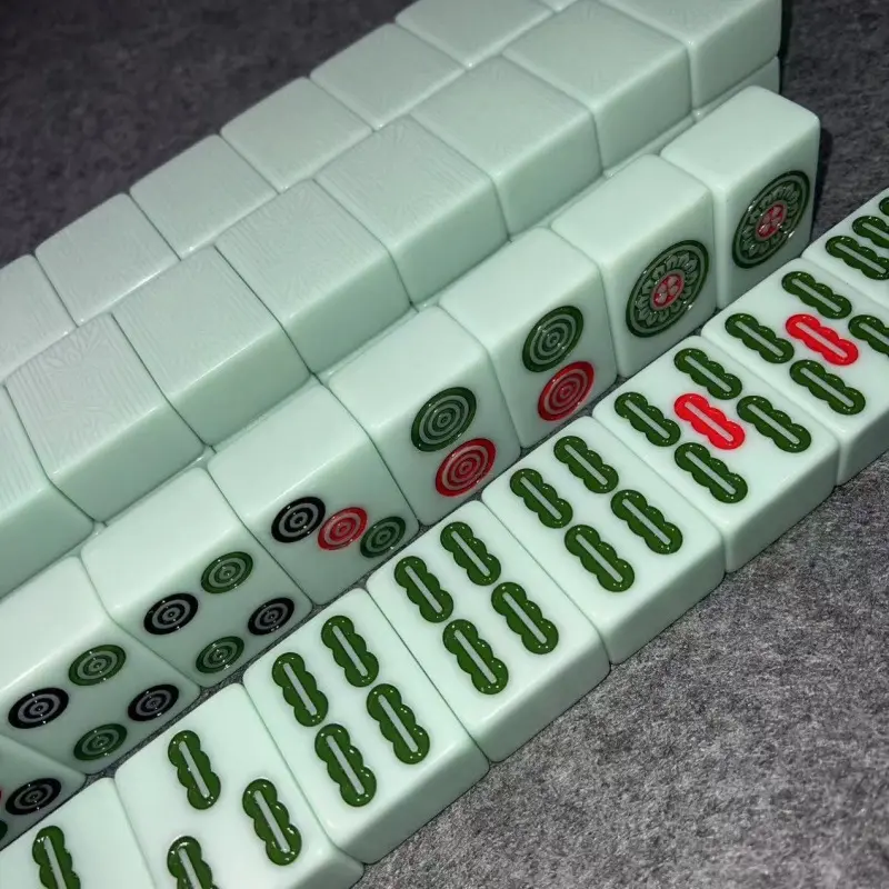 No. 48/108 Tiffany Green