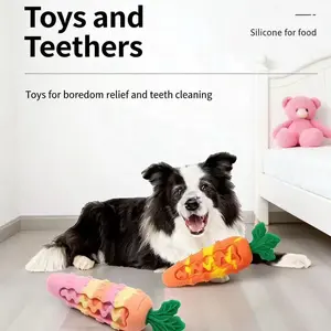 Chew Toy for Dogs, Suitable for Small Medium Large Breeds, Durable Dog Chew Toys, Interactive Chew, Carrot Shape Snack Dispenser, Teeth Cleaning, Interactive Tough Chewer