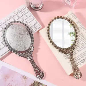 1pc Vintage Pattern Handheld Makeup Mirror with Handle, Princess Style Portable Mirror for Daily Use, Home Decor and Travel Accessory, Vanity Mirror