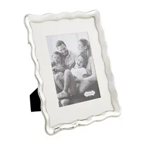 Large Wavy Metal Frame