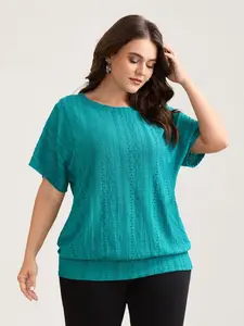 【Essential】Bloomchic Teal Green Eyelet Trim Stretchy Textured Plain Top for Women Casual Fitted Blouse Size Medium Regular Fit Short Sleeve Round Neck Machine Washable Shirts - Womenswear Spring Spr