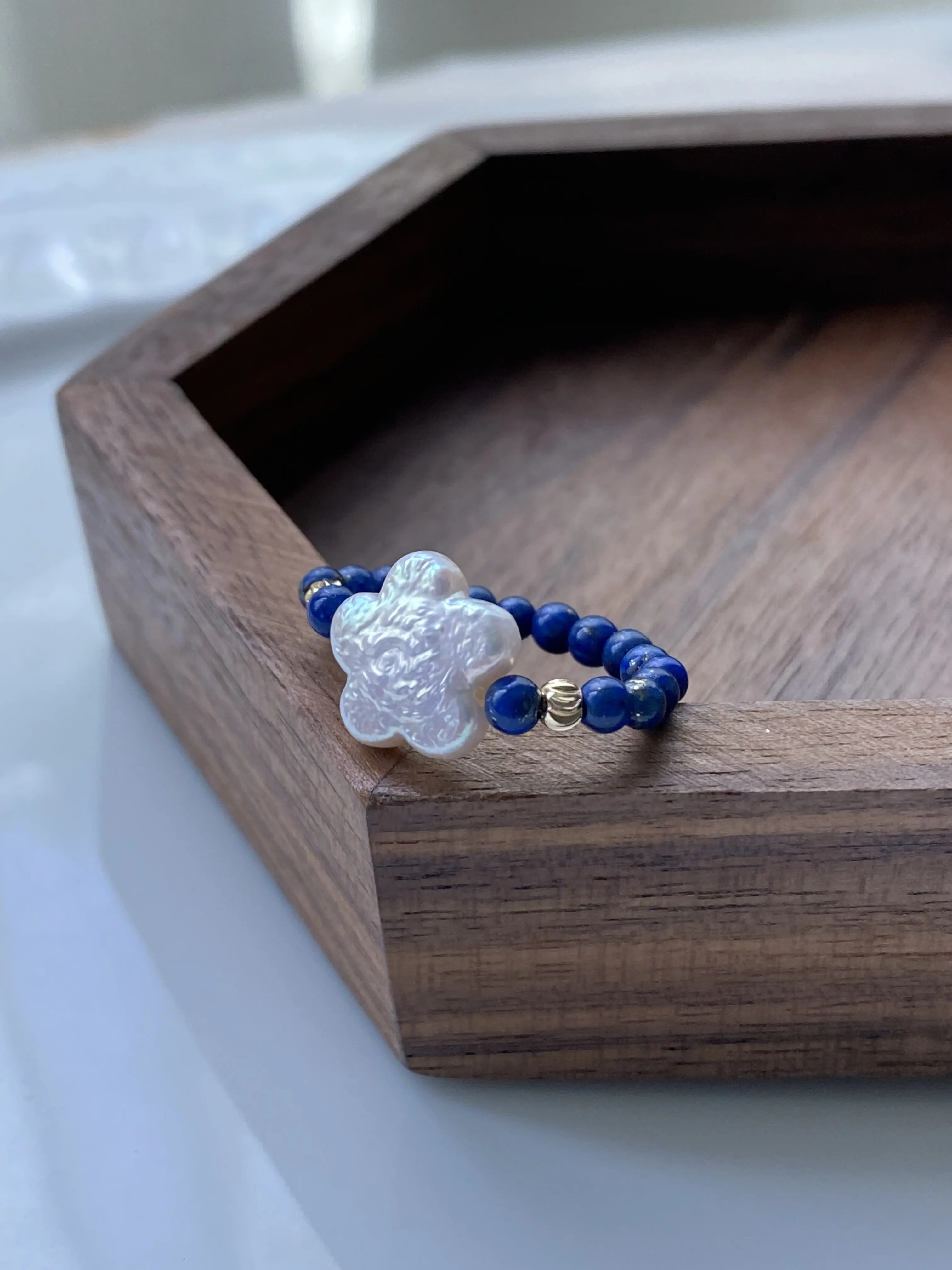 Baroque Daisy Flower Lapis Lazuli Brand Ring | Elastic Stretch Stacking Ring