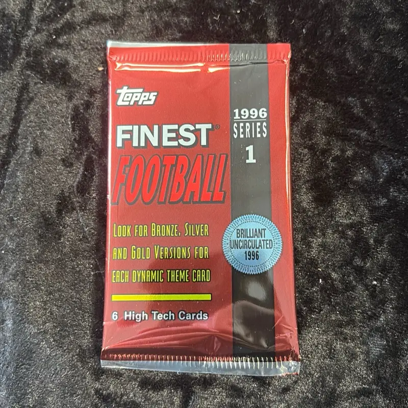 One Pack of 1996 Topps Finest Series 1 NFL Football Trading Cards