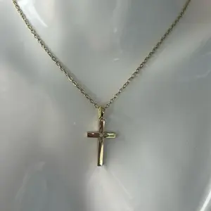 Chain for women o para niña size 15 con extensión q llega hasta size 17