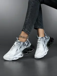Women's Fashionable Lace Up Front Contrast Mesh Sneakers, Casual Comfortable Breathable Blade Soles Sports Running Shoes, All-match Basic Shoes for Daily Wear