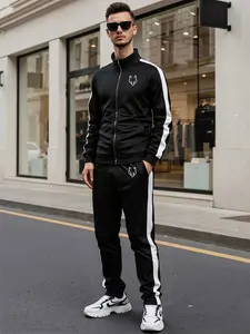 This men's spring/autumn sportswear set includes a long-sleeved zippered jacket and printed drawstring sweatpants with a wolf head pattern, suitable for various occasions such as casual wear, outings, and outdoor activities.