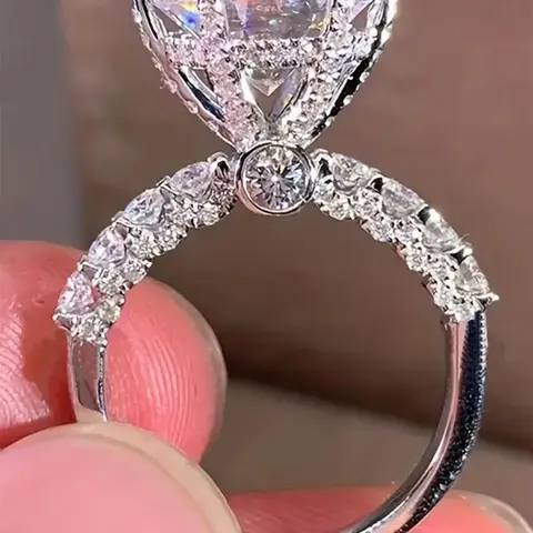 Elegant Rhinestone Decorated Copper Ring, elegant glittering ring, Fashion Accessories for Women, Bridal Rings, Marriage Ring, Engagement Wedding Band, Wedding Engagement Bridal Jewelry Gift