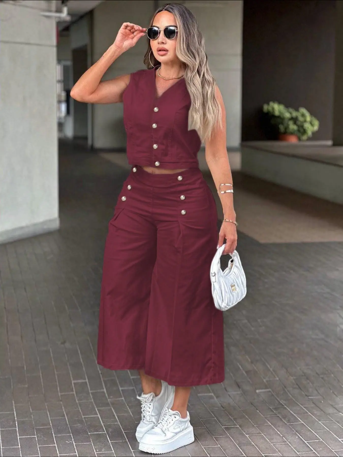 Women Sleeveless Button Crop Top and High Waist Wide Leg Pants Two Piece Set, Casual Chic Summer Outfit Easy Matching Look Womenswear Lady, Summer Lounge Set, Palazzo Set