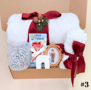 Happy holidays gift - Christmas Christmas gift box - Christmas in a box - Christmas gift ideas - Custom Christmas gift