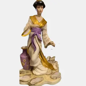 MICHIKO THE GEISHA DOLL Decor Porcelain Figurine Mint Traditional Ornaments