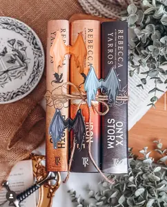 3D Dragon Wings Bookmark for Fantasy or Romantasy Booktok Readers