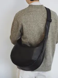 1pc Men's single shoulder tote crossbody bag, Everyday crossbody bag, solid color adjustable shoulder strap zipper closure, casual, simple, practical, suitable for daily commuting, dining, dating, shopping, Casual crossbody bags