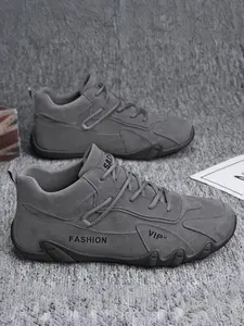 New Men's Outdoor Casual Running Shoes, Comfortable Sports Sneakers for Daily Wear, Lightweight and Breathable Athletic Footwear, Sporty Running Shoes