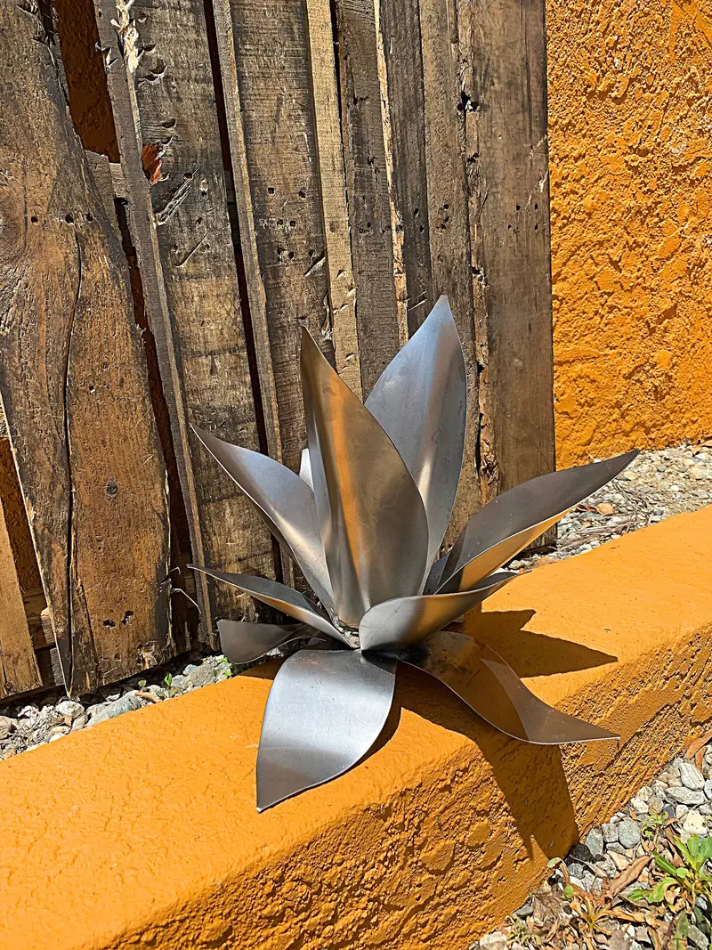 Lotus Flower, Silver, 12"