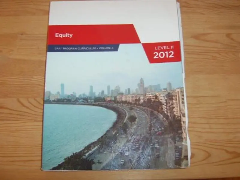 Used CFA Program Curriculum Volume 4: Equity Level II 2012 Exam Review Book - CFA Institute, Used Copy, Paperback English Softcover Books