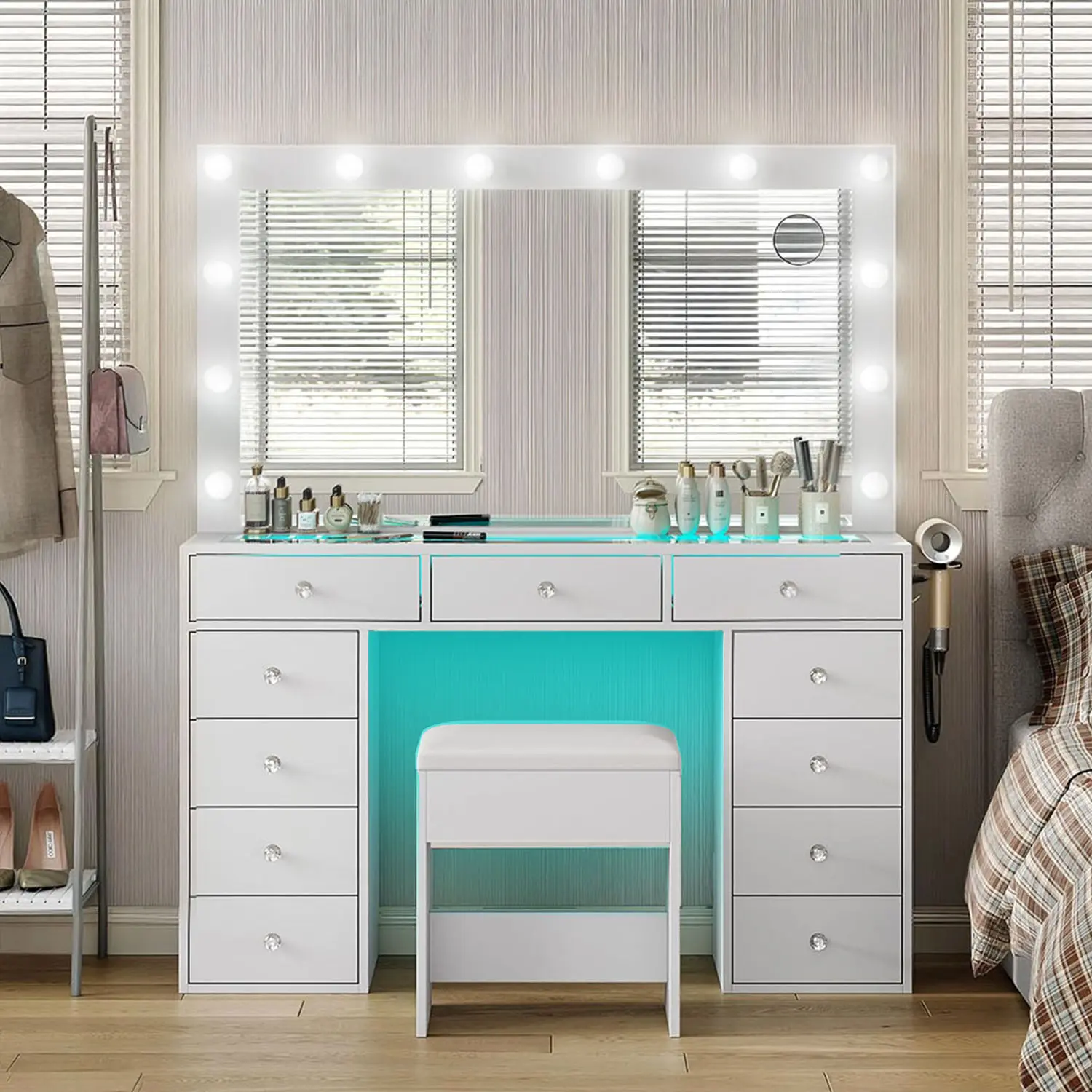 White - 11 Drawer Cabinet with LED Lighting