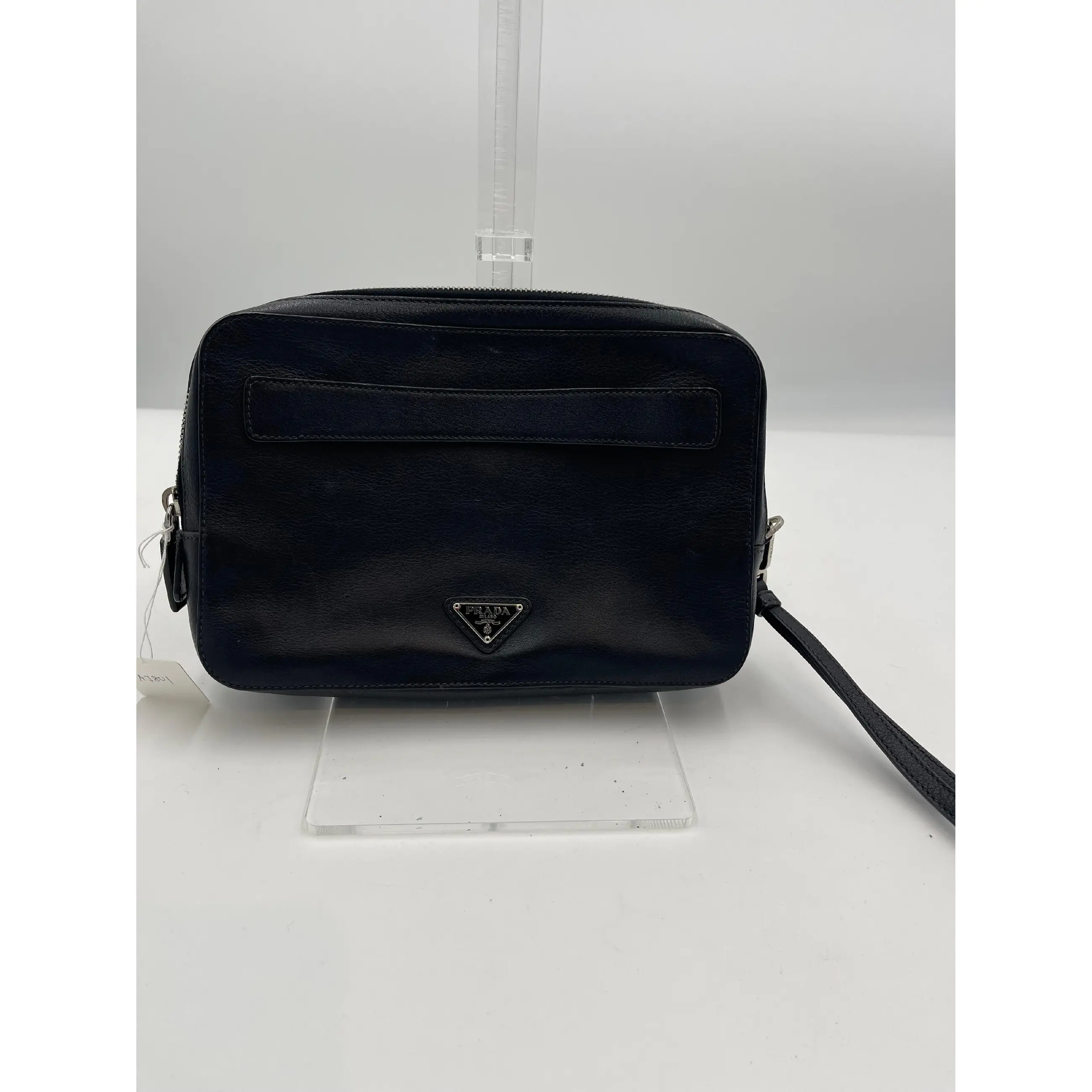 Pre-owned Leather Small Leather Goods Prada Vitello Daino Clutch