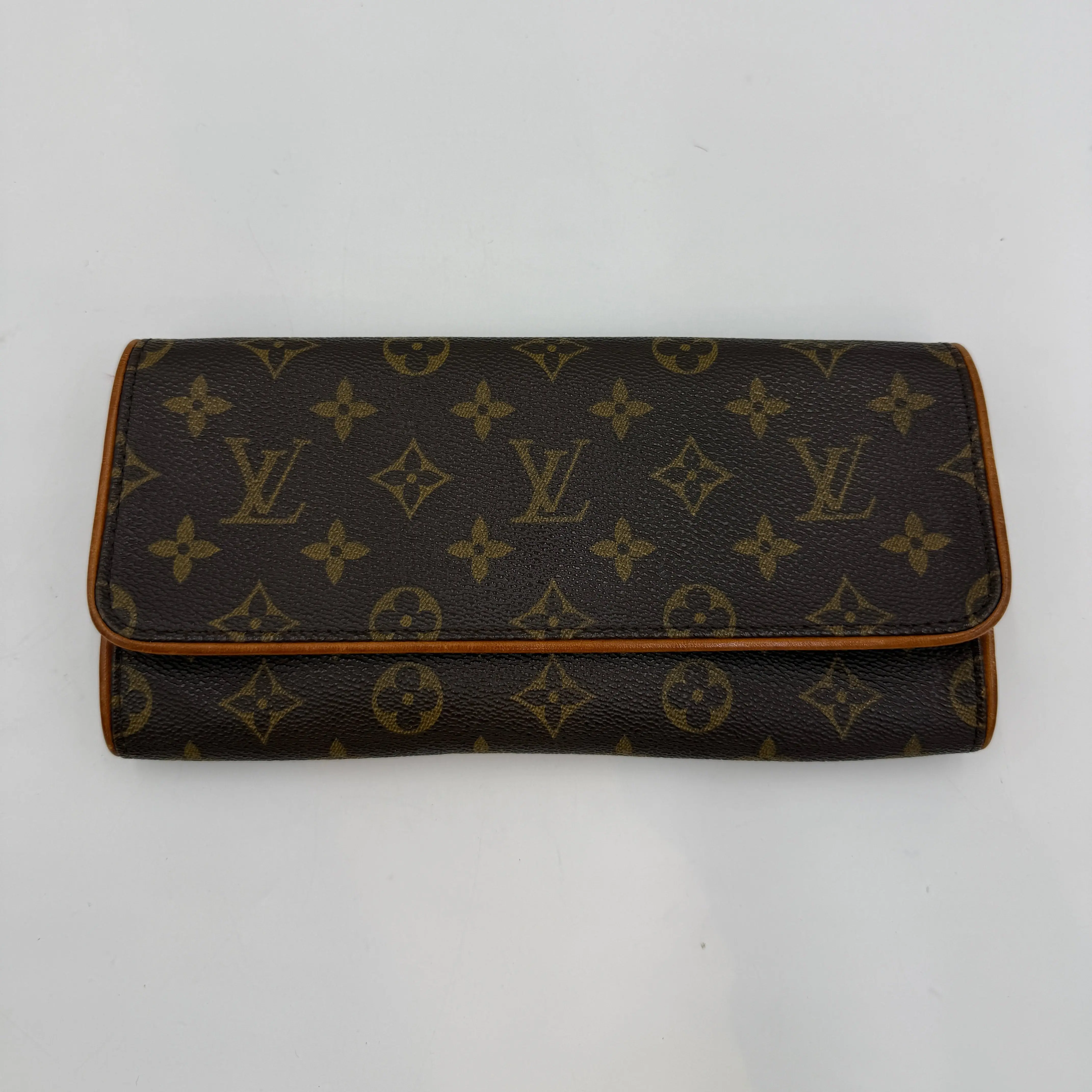 Pre-owned Canvas Small Leather Goods Louis Vuitton Monogram Pochette Twin GM (no strap)