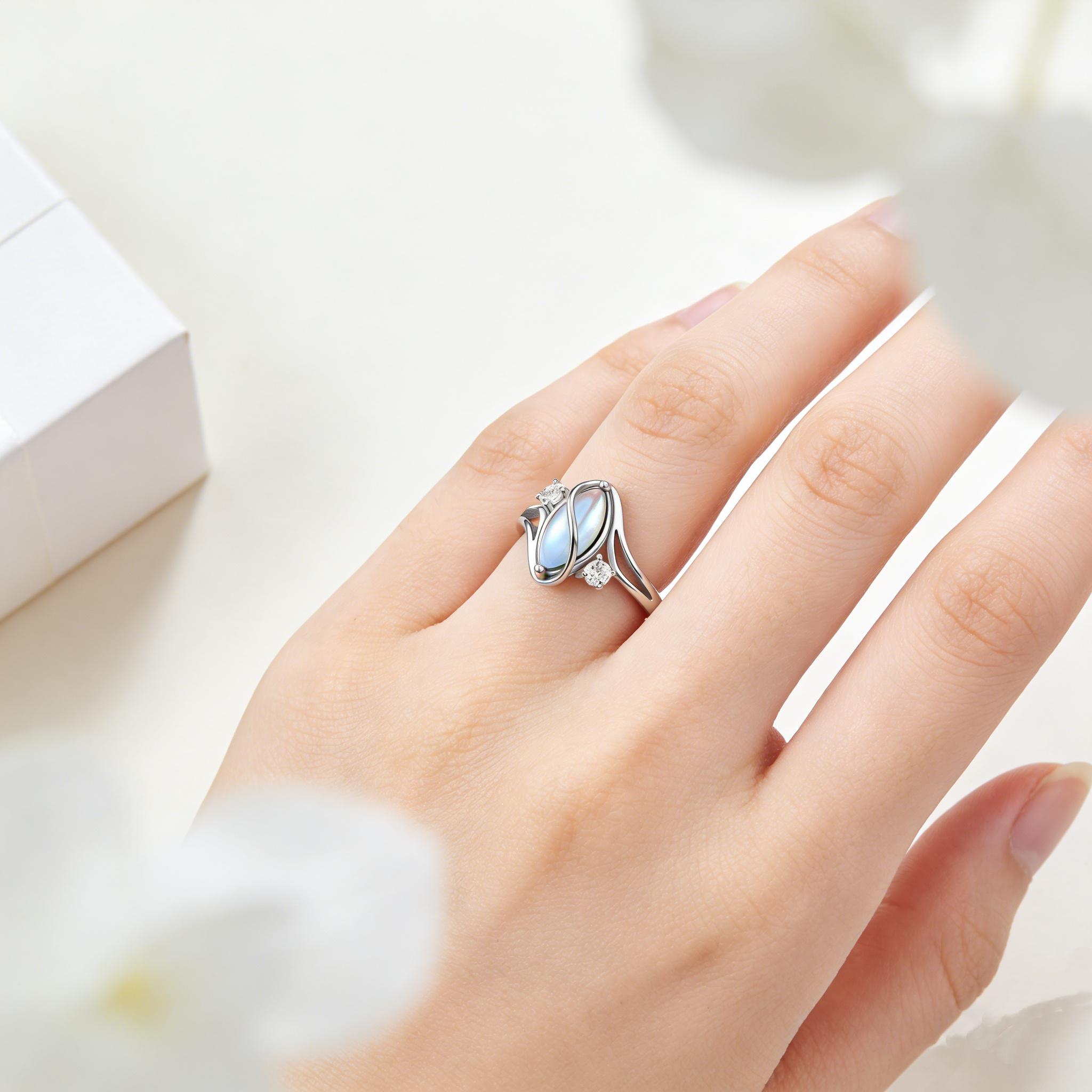 HXS 925 Sterling Silver Moonstone Ring That Glows Like Magic